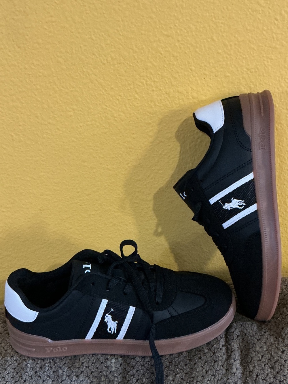 Polo by Ralph Lauren Black Sneakers with Brown Sole White Accents kids sz 4 new